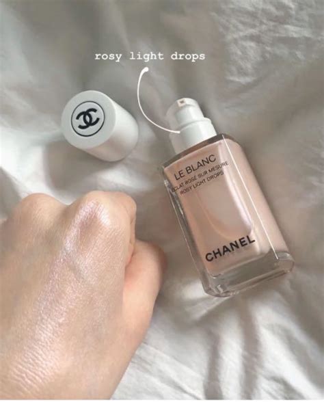 chanel le blanc light drops sheer highlighting fluid|chanel le blanc concealer.